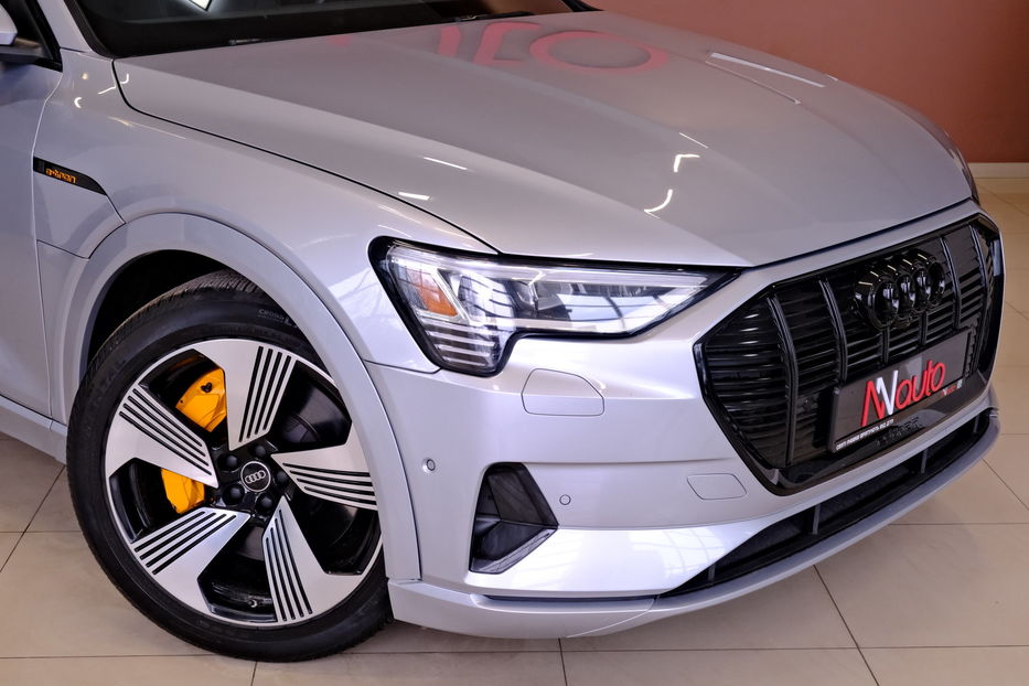 Продам Audi E-Tron 2022 года в Одессе