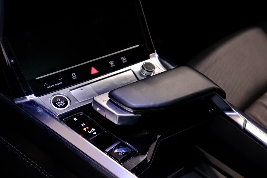 Продам Audi E-Tron 2022 года в Одессе