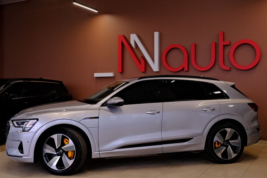Продам Audi E-Tron 2022 года в Одессе