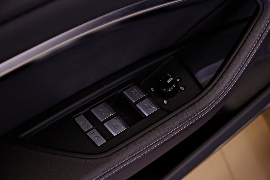 Продам Audi E-Tron 2022 года в Одессе