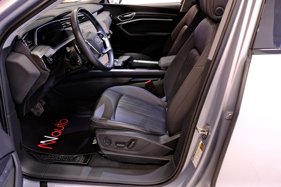 Продам Audi E-Tron 2022 года в Одессе