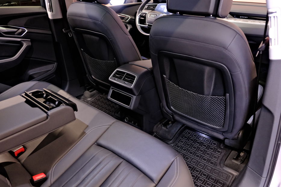 Продам Audi E-Tron 2022 года в Одессе