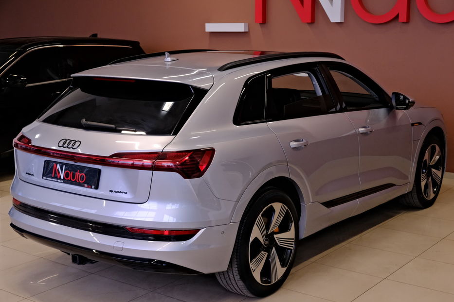 Продам Audi E-Tron 2022 года в Одессе