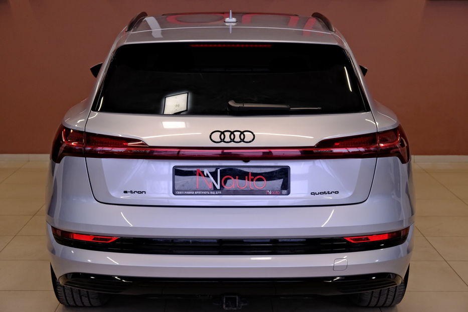 Продам Audi E-Tron 2022 года в Одессе