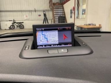 Продам Peugeot 5008 2011 года в Житомире