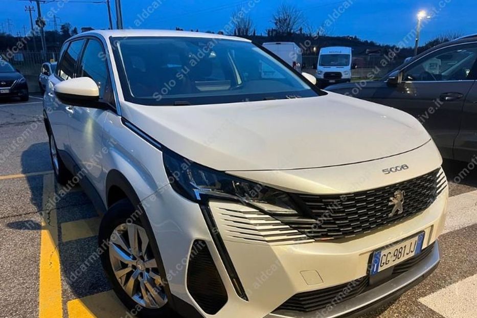Продам Peugeot 5008 7 місна В ДОРОЗІ 2022 года в Тернополе