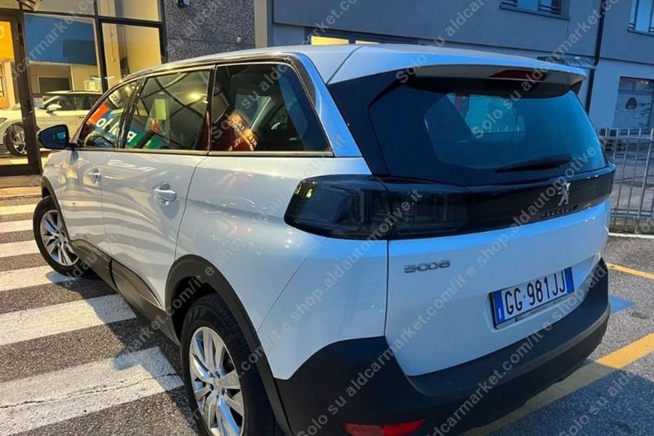 Продам Peugeot 5008 7 місна В ДОРОЗІ 2022 года в Тернополе