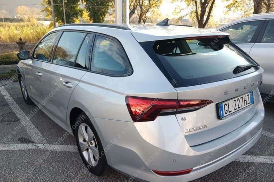 Продам Skoda Octavia A8 2.0d 110kW AUT В ДОРОЗІ 2023 года в Тернополе