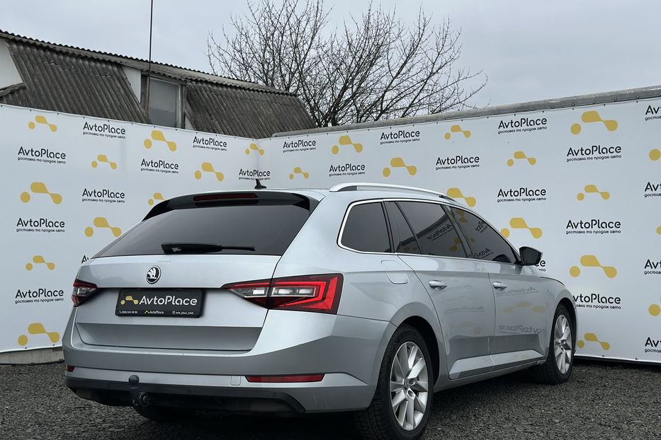 Продам Skoda Superb 2016 года в Луцке