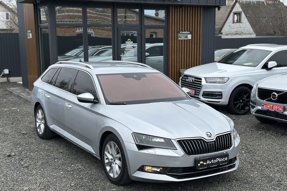 Продам Skoda Superb 2016 года в Луцке