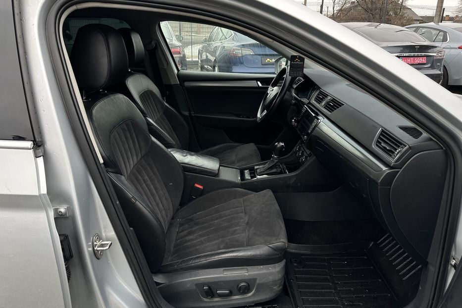 Продам Skoda Superb 2016 года в Луцке