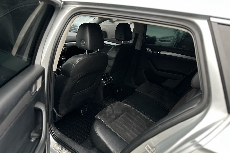 Продам Skoda Superb 2016 года в Луцке