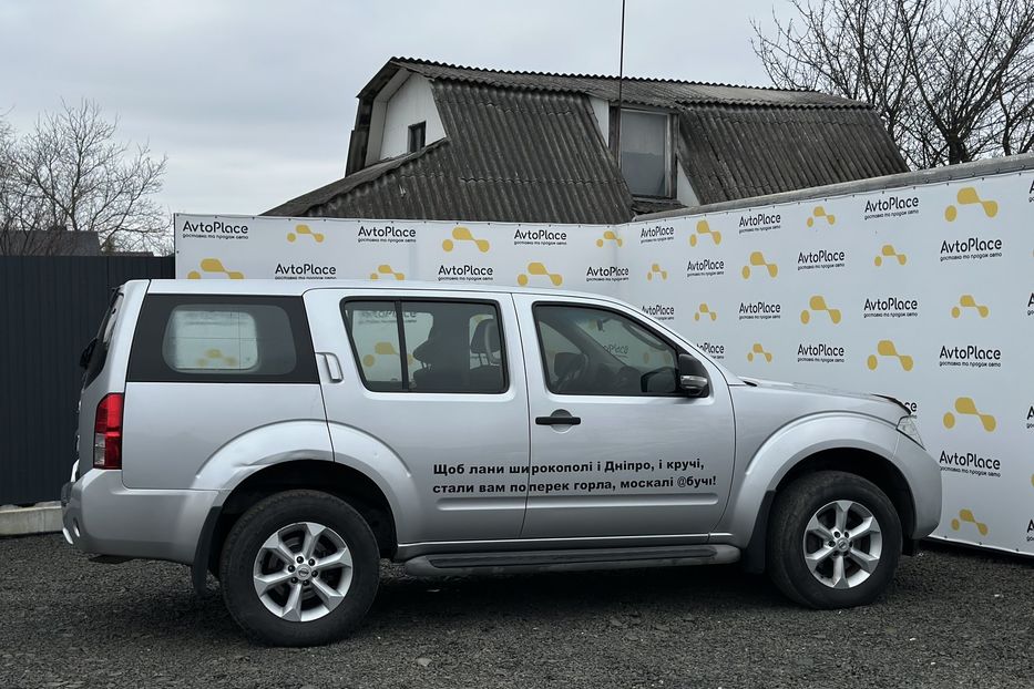 Продам Nissan Pathfinder 2013 года в Луцке