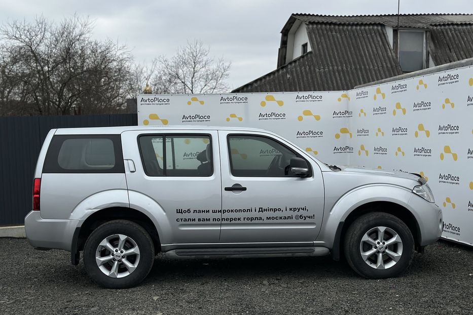 Продам Nissan Pathfinder 2013 года в Луцке