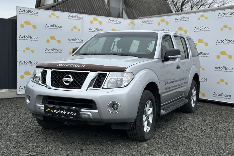 Продам Nissan Pathfinder 2013 года в Луцке