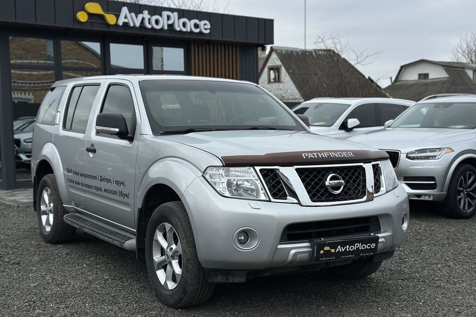 Продам Nissan Pathfinder 2013 года в Луцке