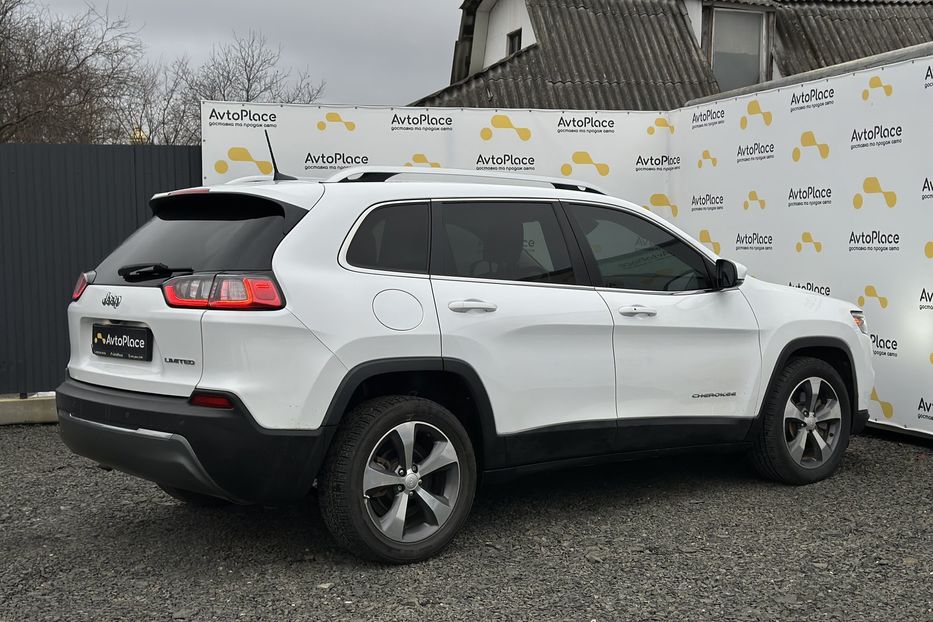 Продам Jeep Cherokee 2019 года в Луцке