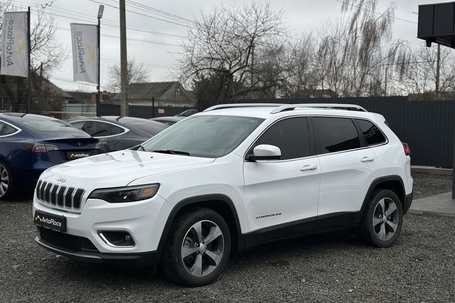 Продам Jeep Cherokee 2019 года в Луцке