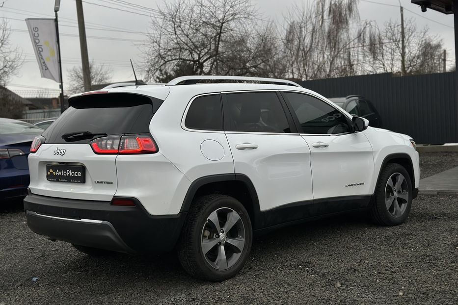 Продам Jeep Cherokee 2019 года в Луцке