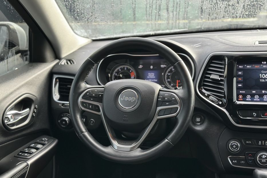 Продам Jeep Cherokee 2019 года в Луцке