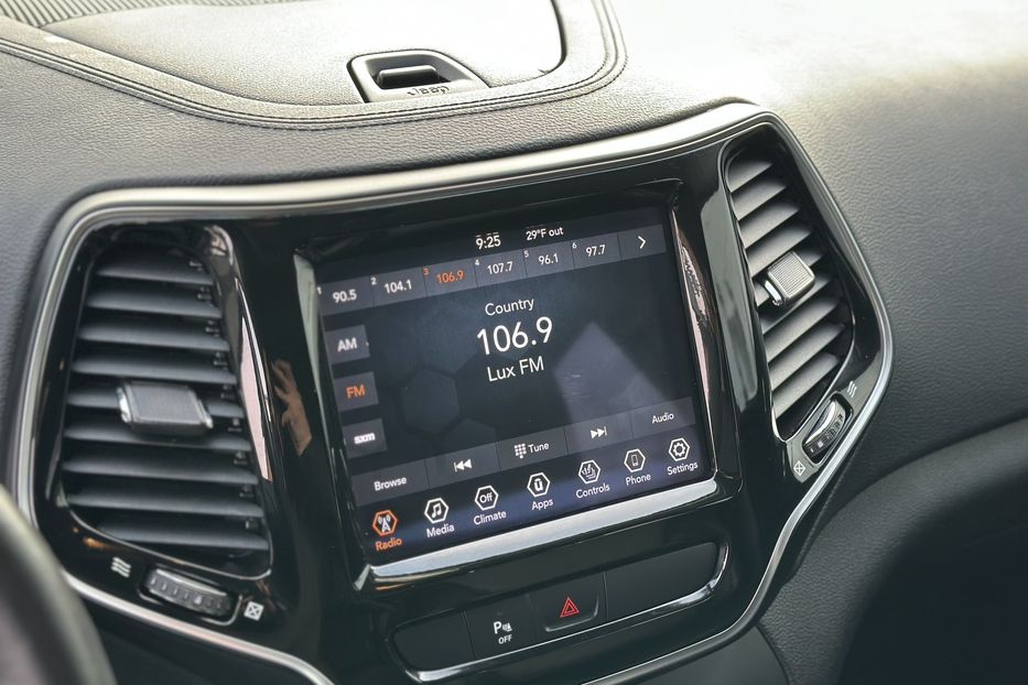 Продам Jeep Cherokee 2019 года в Луцке