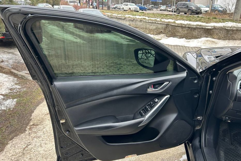 Продам Mazda 6 2015 года в Черновцах