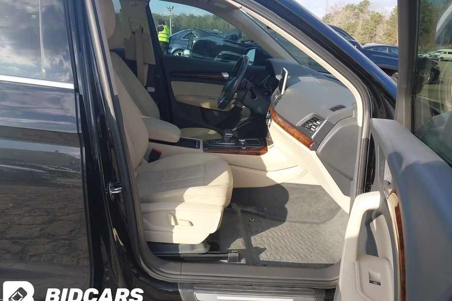 Продам Audi Q5 PREMIUM 2018 года в Львове