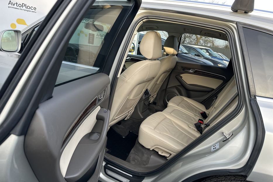 Продам Audi Q5 Premium Plus 2015 года в Луцке