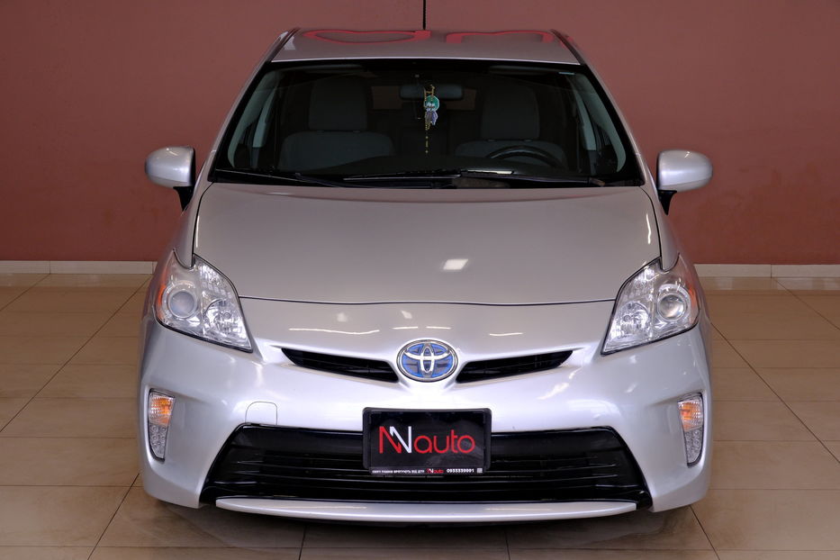 Продам Toyota Prius 2013 года в Одессе
