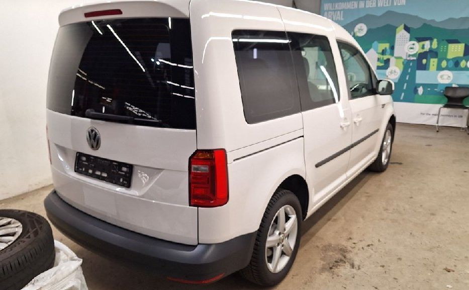 Продам Volkswagen Caddy пасс. Рідна фарба v4034 2020 года в Луцке