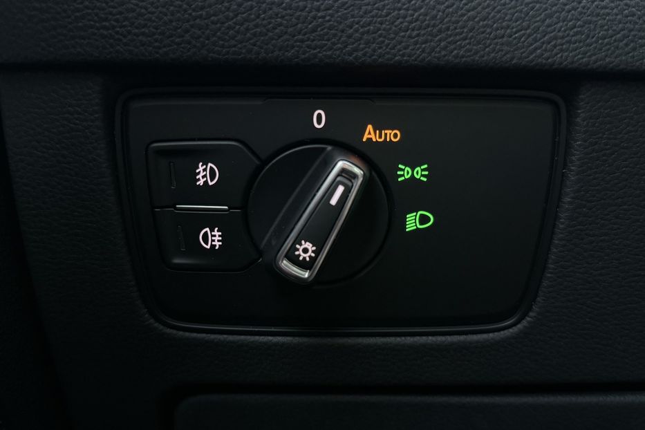 Продам Volkswagen Passat B8 150к.с. МАСАЖ,КАМЕРА,FULL LED 2022 года в Львове