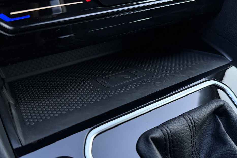 Продам Volkswagen Passat B8 150к.с. МАСАЖ,КАМЕРА,FULL LED 2022 года в Львове