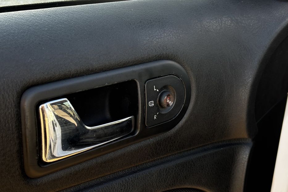 Продам Volkswagen Passat B5 1999 года в Львове