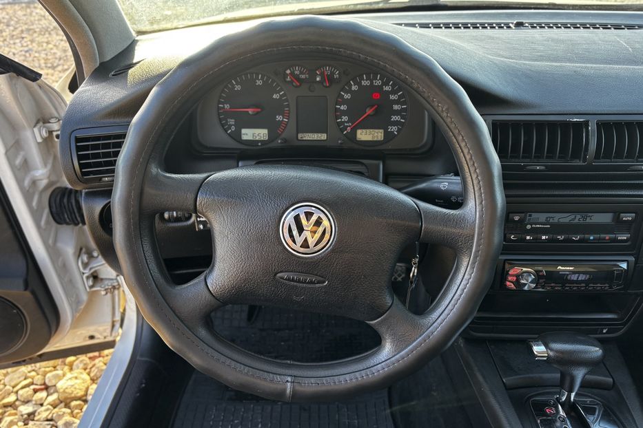Продам Volkswagen Passat B5 1999 года в Львове