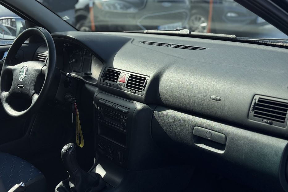 Продам Skoda Octavia Tour COMIS  2003 года в г. Умань, Черкасская область