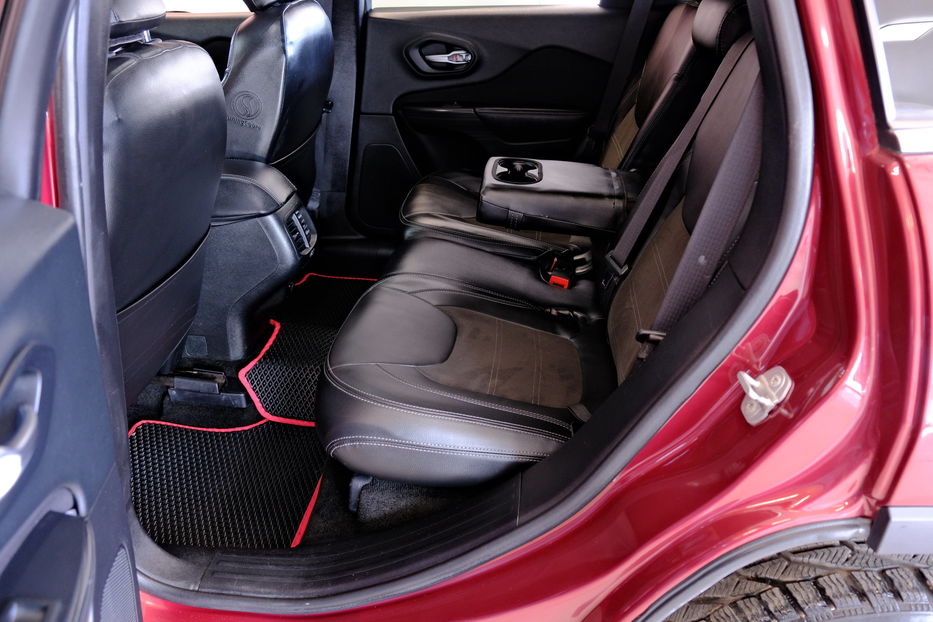 Продам Jeep Cherokee 2015 года в Одессе