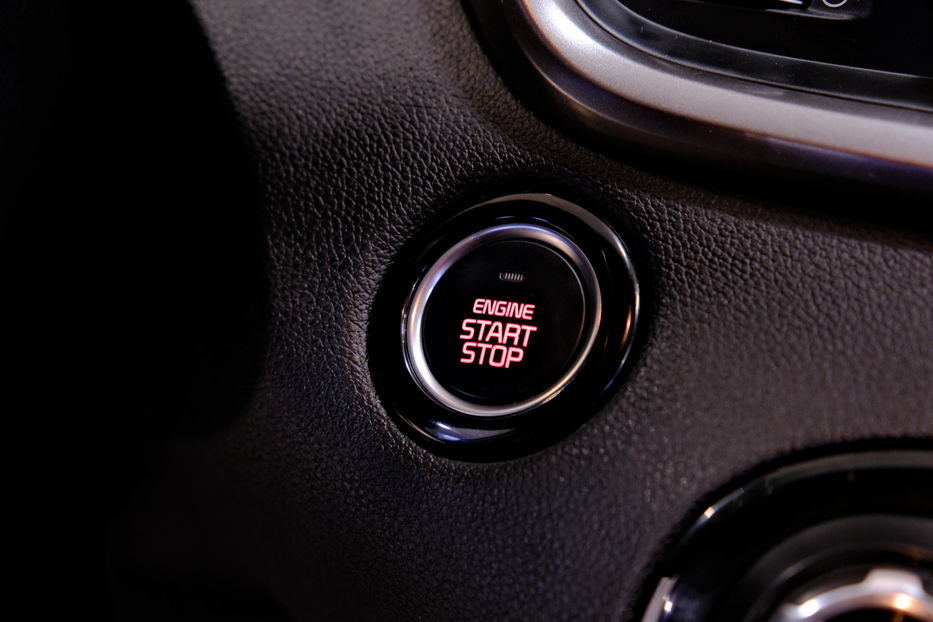 Продам Kia Sorento 2016 года в Одессе