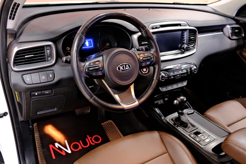 Продам Kia Sorento 2016 года в Одессе