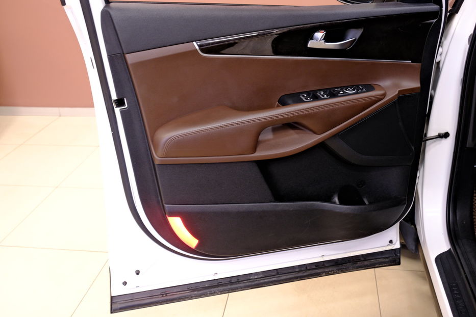 Продам Kia Sorento 2016 года в Одессе