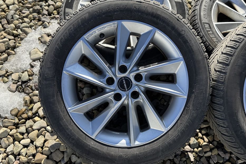 Продам Skoda Octavia А8 2.0 TDI 150к.с АТ FULL LED 2021 года в Львове