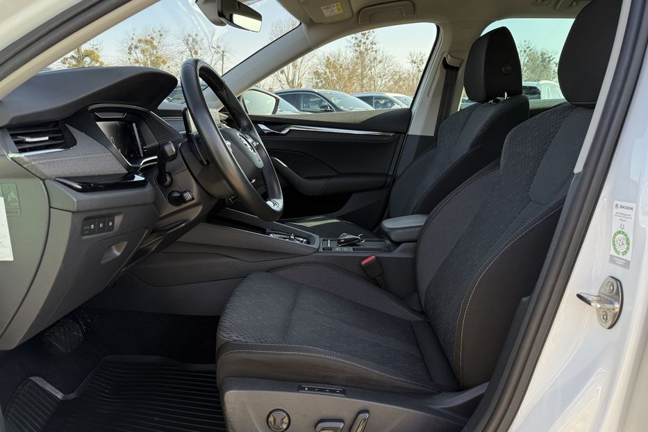 Продам Skoda Octavia А8 2.0 TDI 150к.с АТ FULL LED 2021 года в Львове