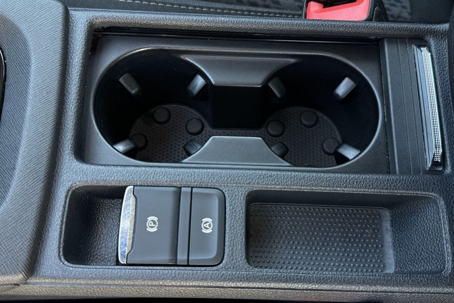 Продам Skoda Octavia А8 2.0 TDI 150к.с АТ FULL LED 2021 года в Львове