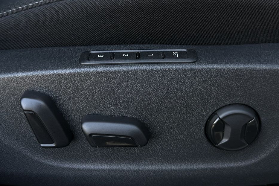 Продам Skoda Octavia А8 2.0 TDI 150к.с АТ FULL LED 2021 года в Львове