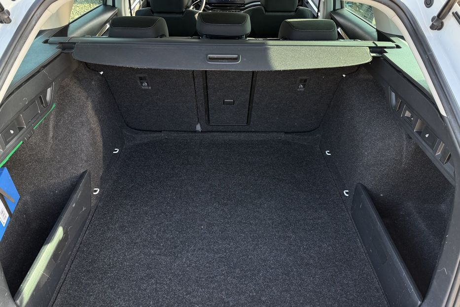 Продам Skoda Octavia А8 2.0 TDI 150к.с АТ FULL LED 2021 года в Львове