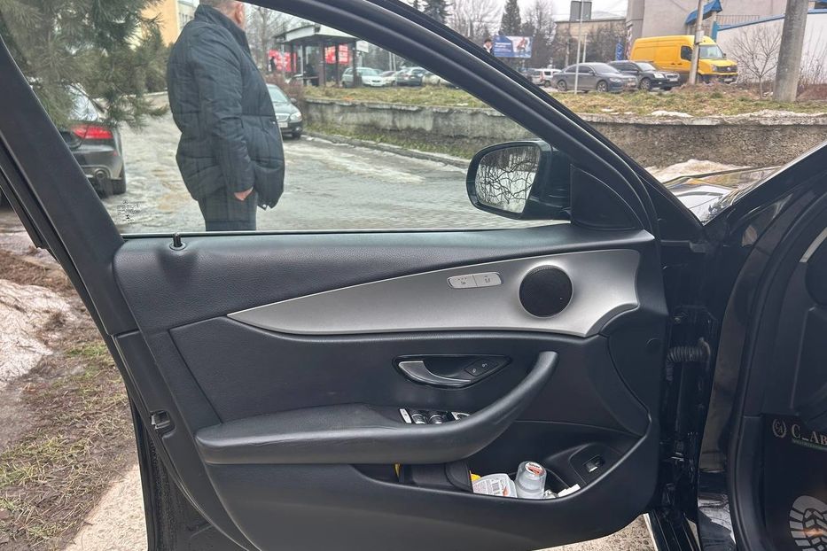 Продам Mercedes-Benz E-Class 2018 года в Черновцах