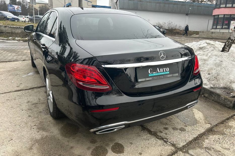 Продам Mercedes-Benz E-Class 2018 года в Черновцах