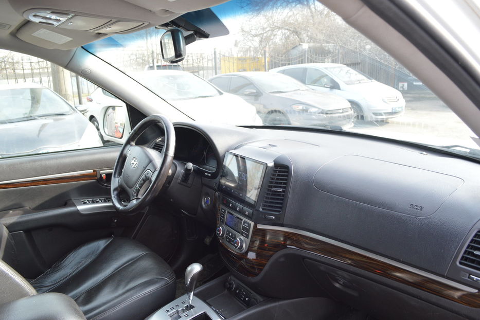 Продам Hyundai Santa FE Офіційне авто, 7 місць 2011 года в Одессе