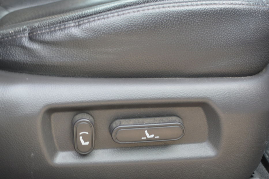 Продам Hyundai Santa FE Офіційне авто, 7 місць 2011 года в Одессе