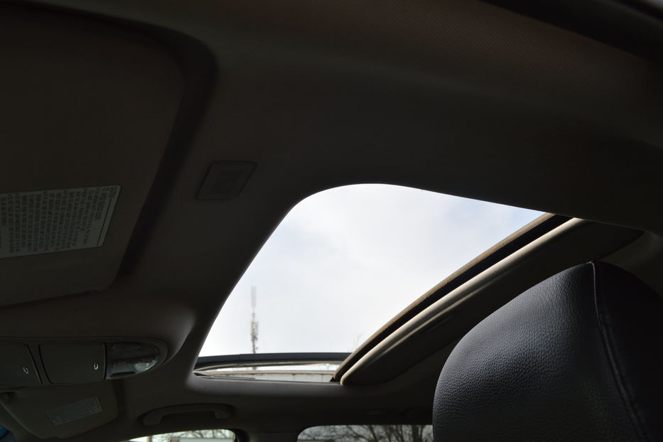 Продам Hyundai Santa FE Офіційне авто, 7 місць 2011 года в Одессе