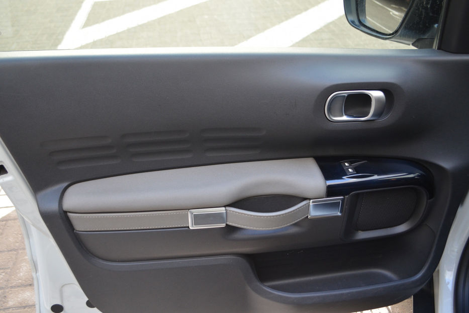 Продам Citroen C4 Cactus 1.5 BlueHDi 2019 года в Киеве